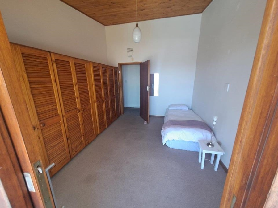 4 Bedroom Property for Sale in Linkside Western Cape